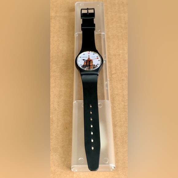 1980s Vintage Soviet Russian Red Square Kremlin CCP Kremlin Wristwatch Timepiece - Picture 11 of 16